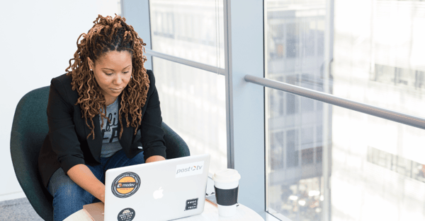 Strategies to improve candidate experience through great job ads (The ultimate list)